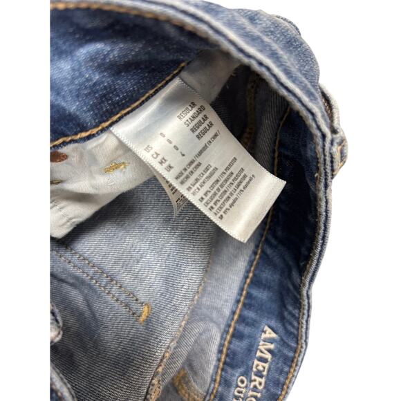 American Eagle Tomgirl distressed jeans👖 - Size 0 - Picture 5 of 6